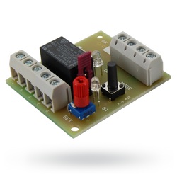 Drátový programovatelný modul UniBOX SM-22